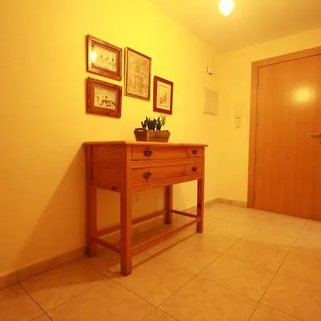 Apartamento Cine Serrano Apartmán