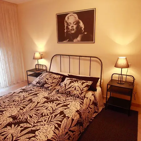 Apartamento Cine Serrano *